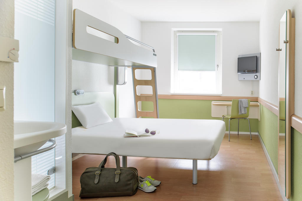 Ibis Budget Geneve Petit-Lancy Bagian luar foto