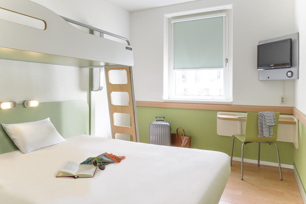Ibis Budget Geneve Petit-Lancy Bagian luar foto