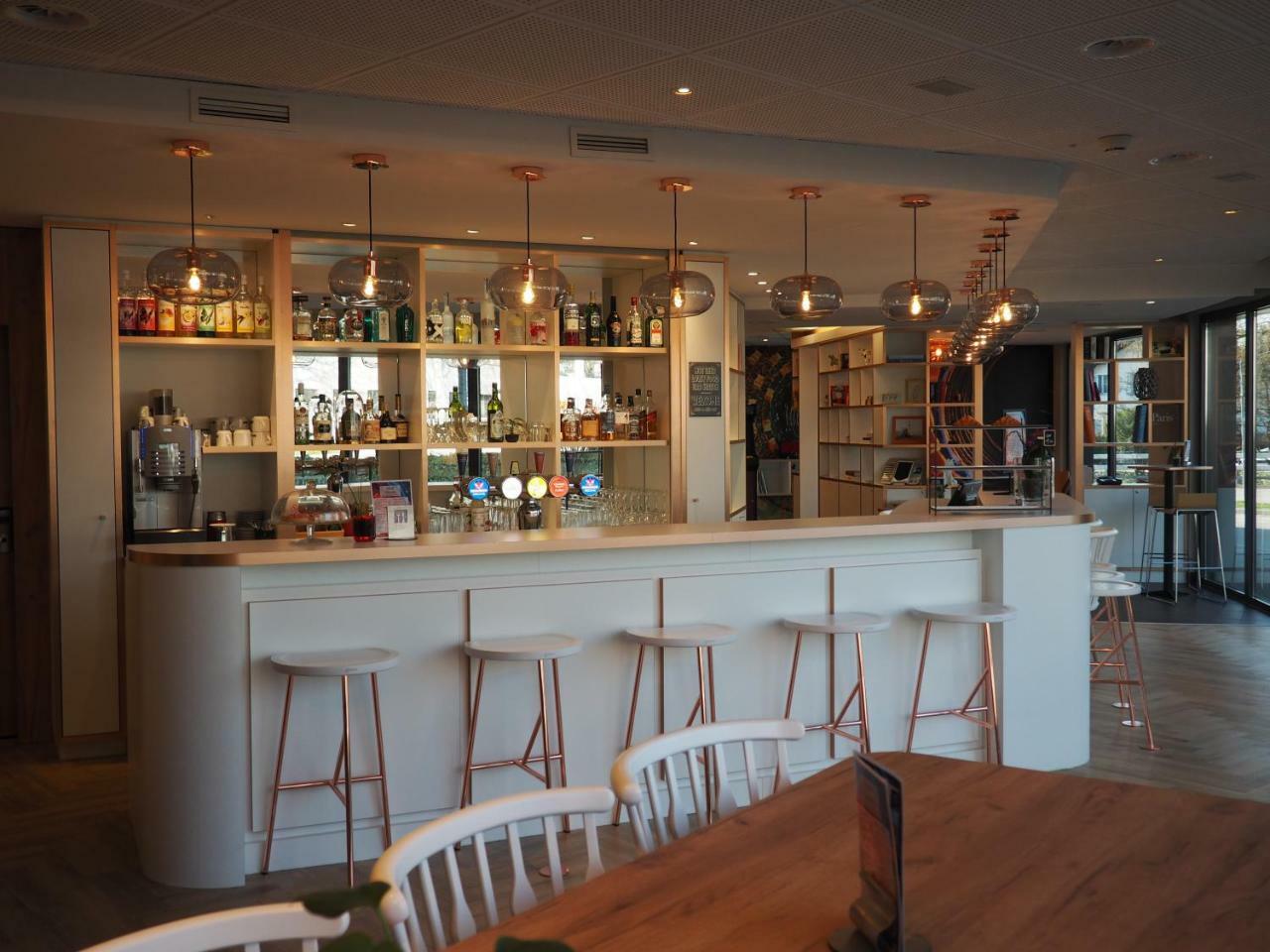Ibis Budget Geneve Petit-Lancy Bagian luar foto